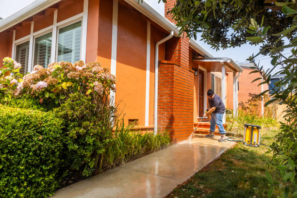 Best Garage Pressure Washing  in West Mayfield, PA